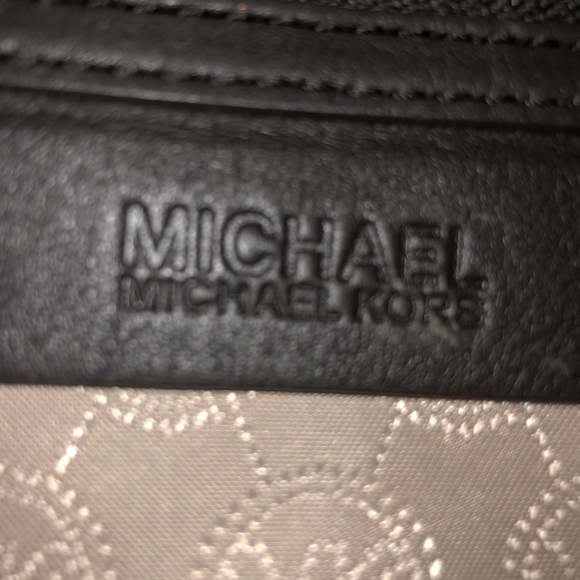Michael Kors camo bag - Picture 5 of 11